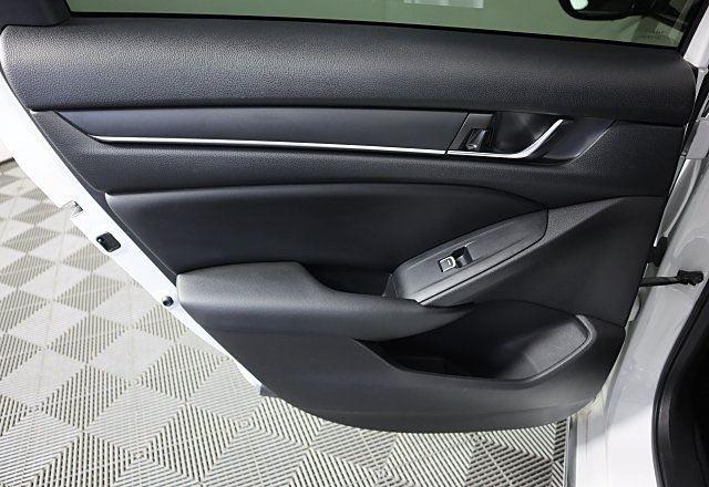 2019 Honda Accord EX 1.5T photo 19