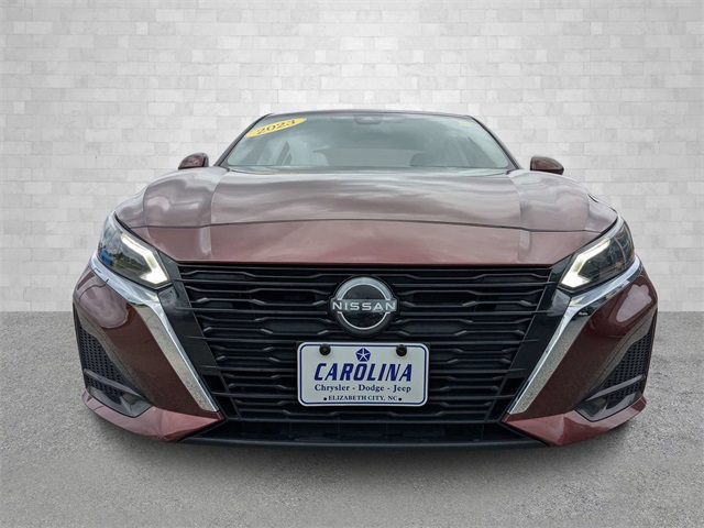 2023 Nissan Altima 2.5 SV photo 8