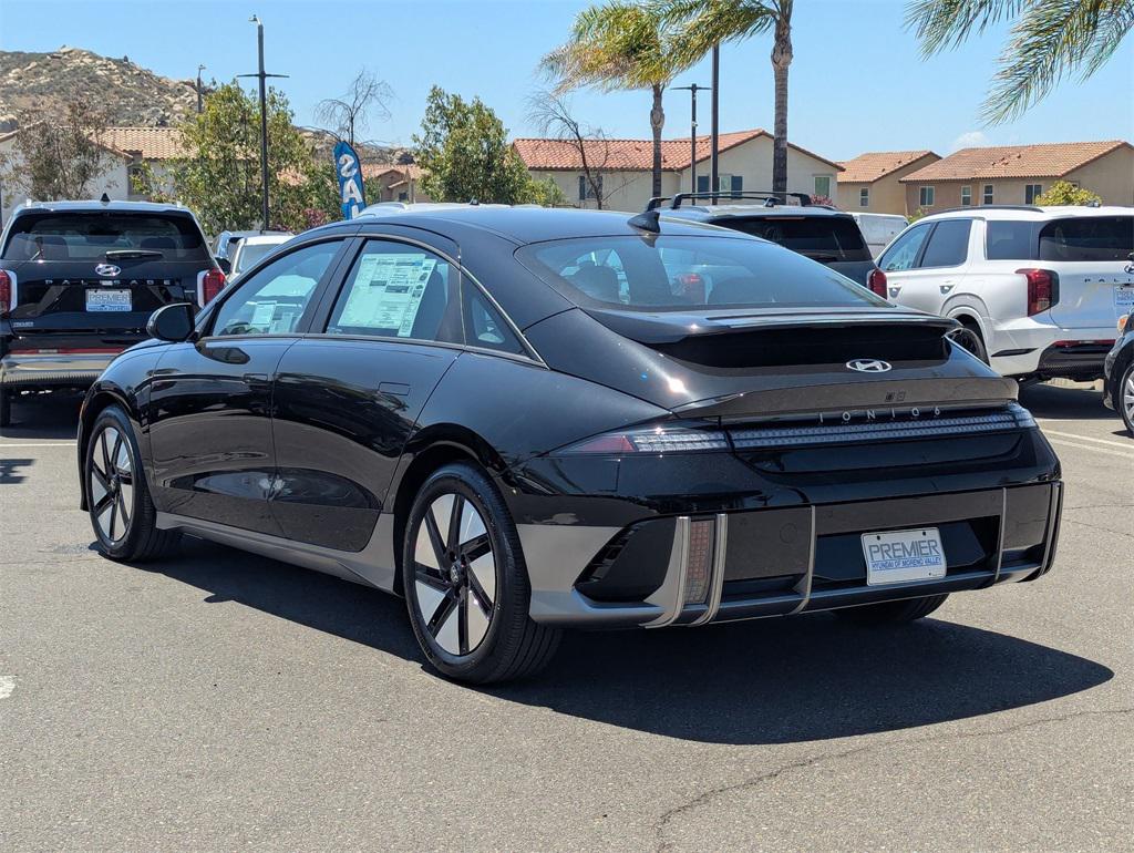 2025 Hyundai Ioniq 6 SE photo 4