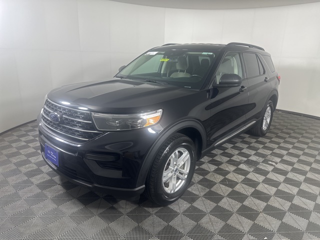 2020 Ford Explorer XLT photo 2