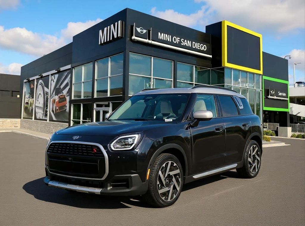 2026 MINI Countryman S's photo