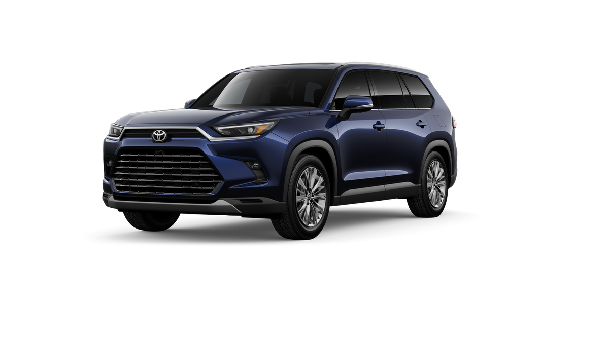 2026 Toyota Grand Highlander Platinum's photo