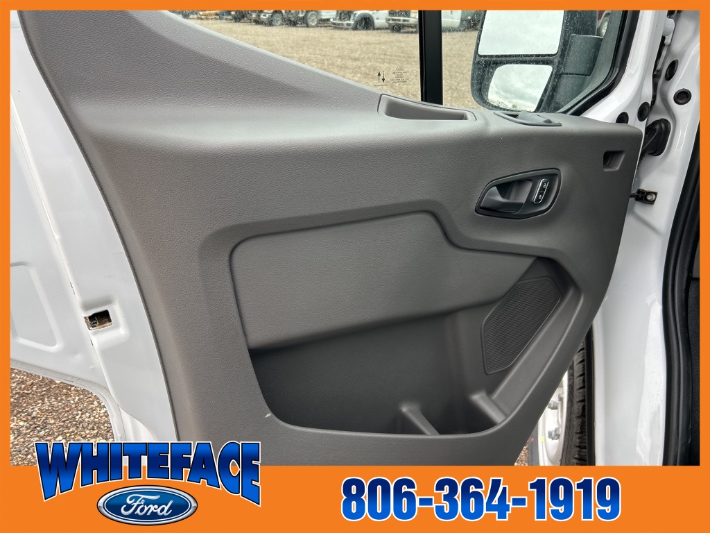 2025 Ford Transit XL photo 10