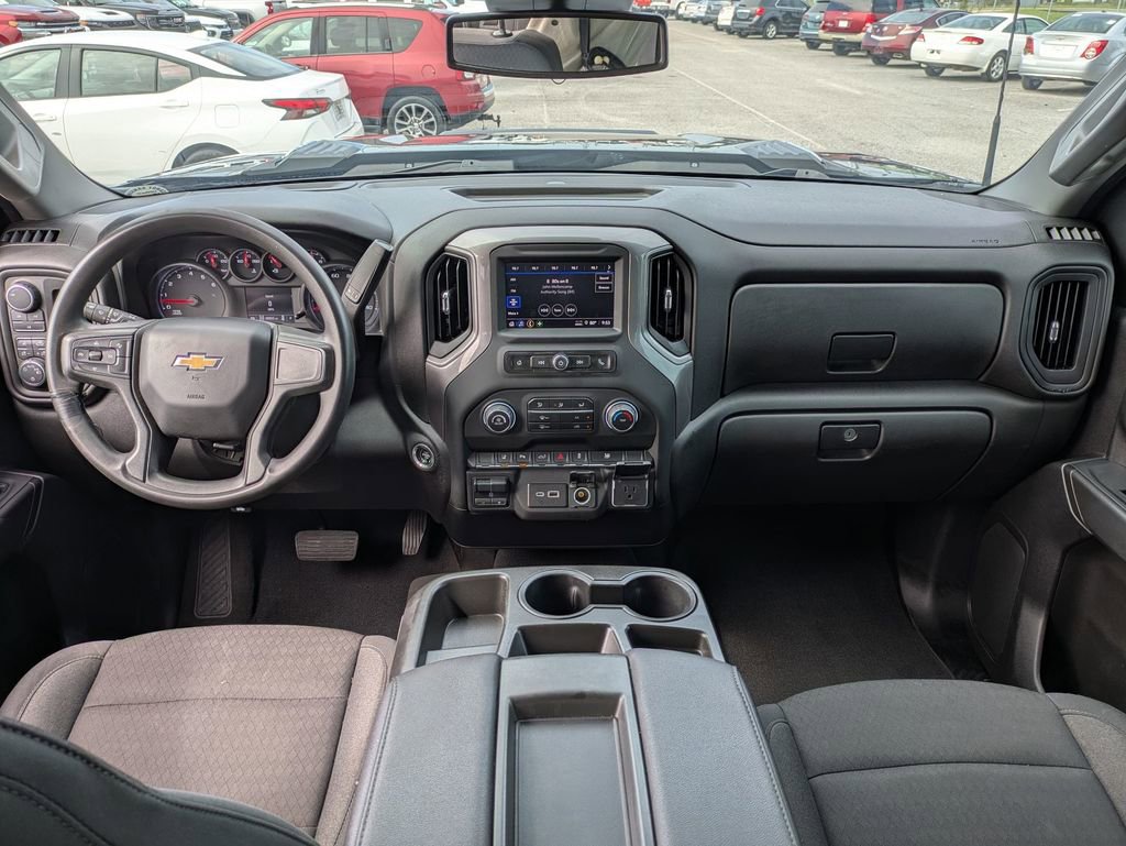 2024 Chevrolet Silverado 2500HD Custom photo 23