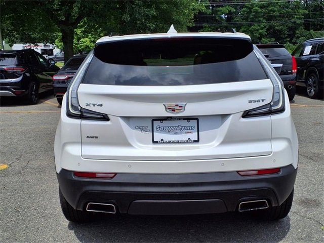 2023 Cadillac XT4 Sport photo 5