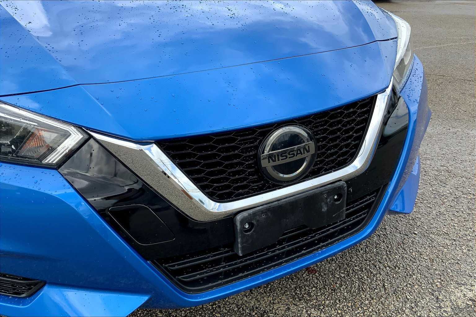 2021 Nissan Versa SV photo 25