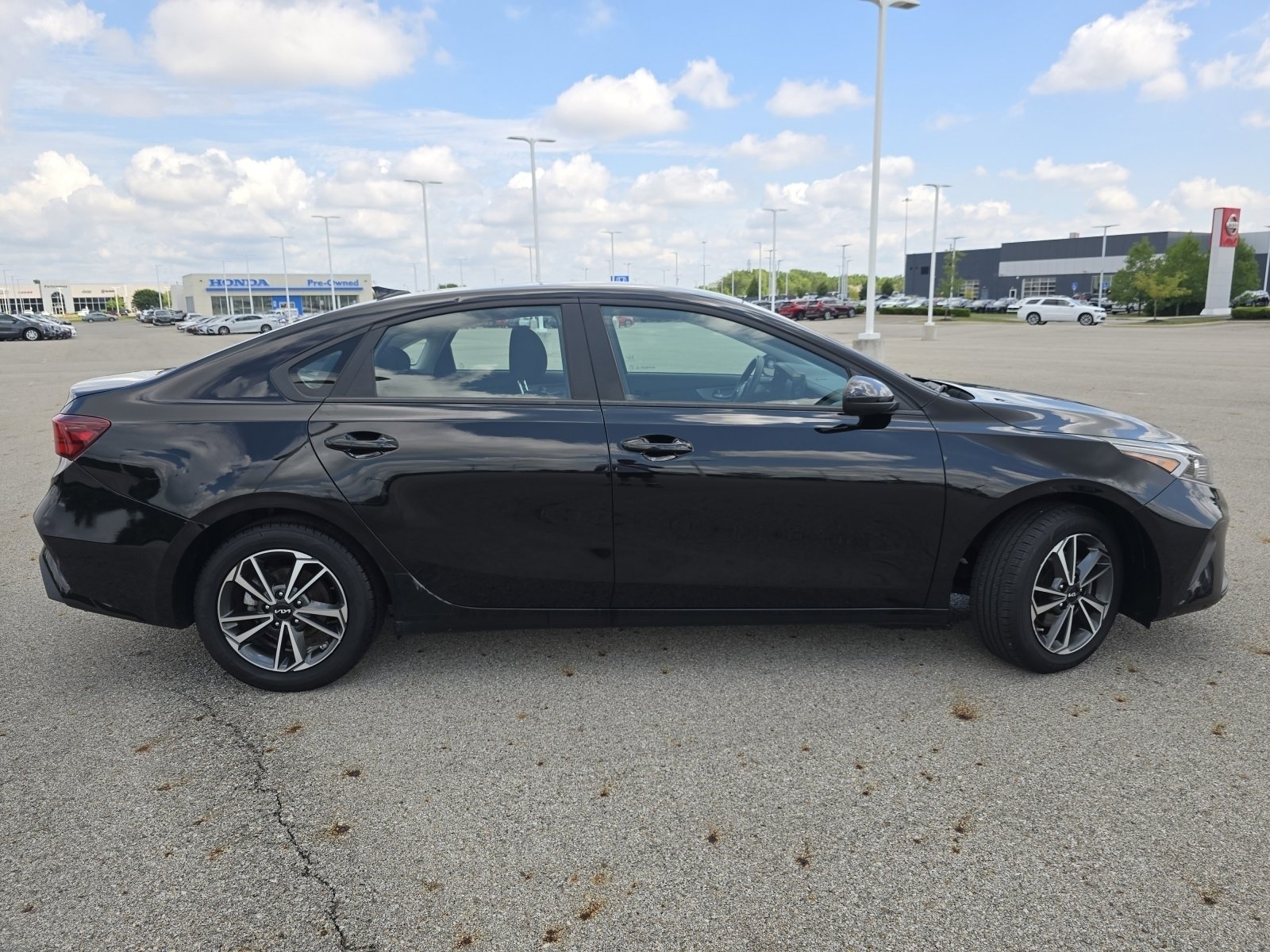 2023 Kia Forte LXS photo 18