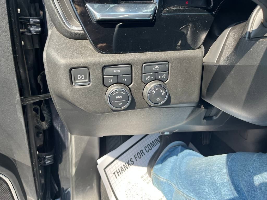 2024 Chevrolet Silverado 1500 LT photo 13