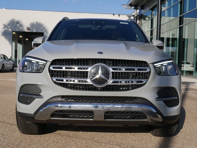 2025 Mercedes Benz GLE 350 4MATIC photo 2