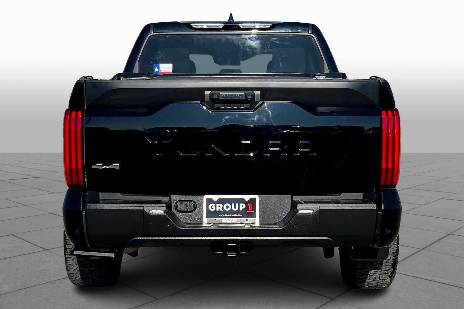 2024 Toyota Tundra SR5 photo 4