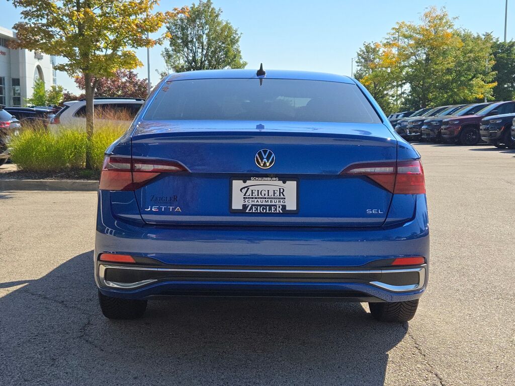 2022 Volkswagen Jetta 1.5T SEL photo 13