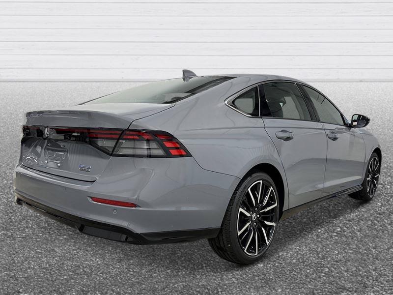 2025 Honda Accord Hybrid Touring photo 6