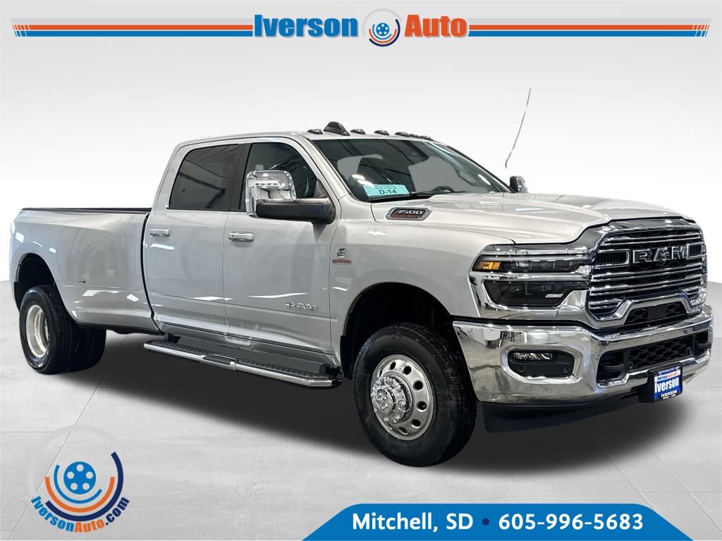 2026 RAM Ram 3500 Pickup Laramie's photo