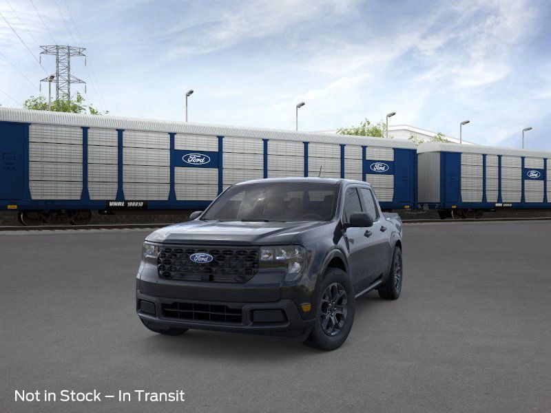 2025 Ford Maverick XLT photo 2