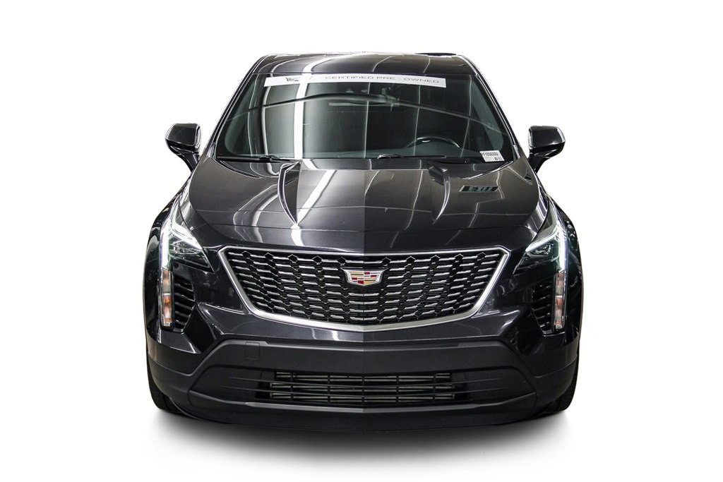 2023 Cadillac XT4 Luxury photo 2