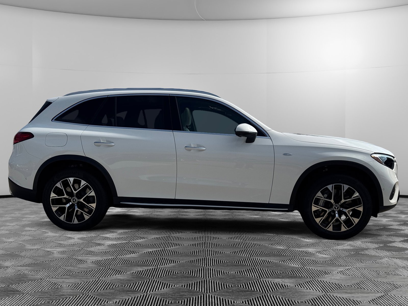 2025 Mercedes Benz GLC 350e 4MATIC photo 6