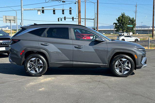 2025 Hyundai Tucson SEL Convenience photo 3