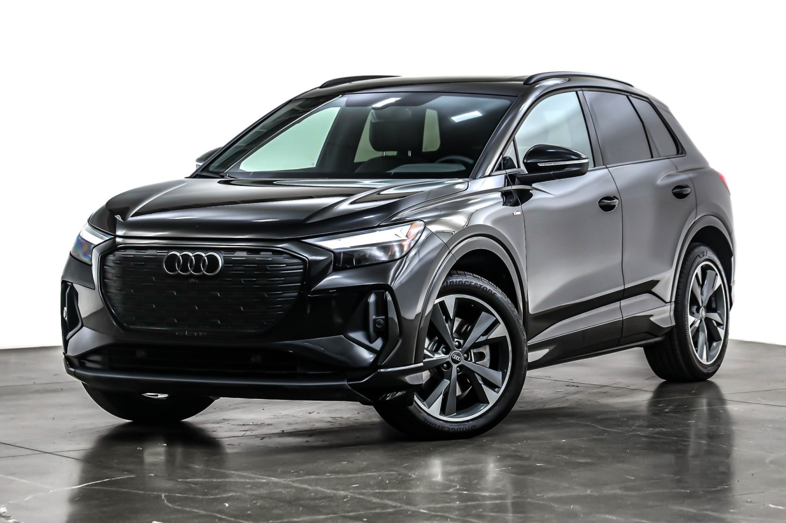 2024 Audi Q4 e-tron Premium