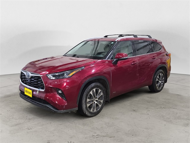 2022 Toyota Highlander XLE's photo