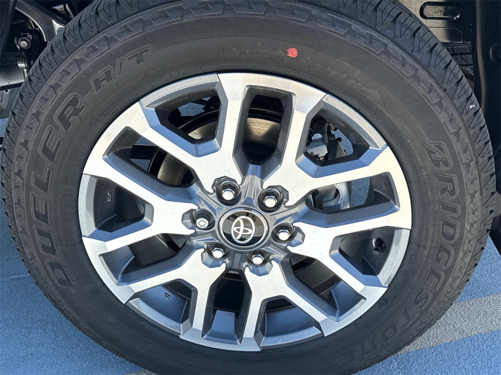 2025 Toyota Tundra 1794 Edition CrewMax photo 5