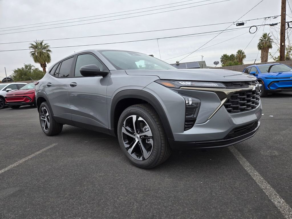 2026 Chevrolet Trax RS's photo