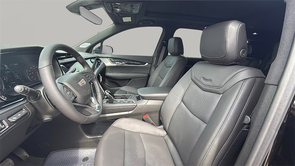 2025 Cadillac XT6 Premium Luxury photo 9