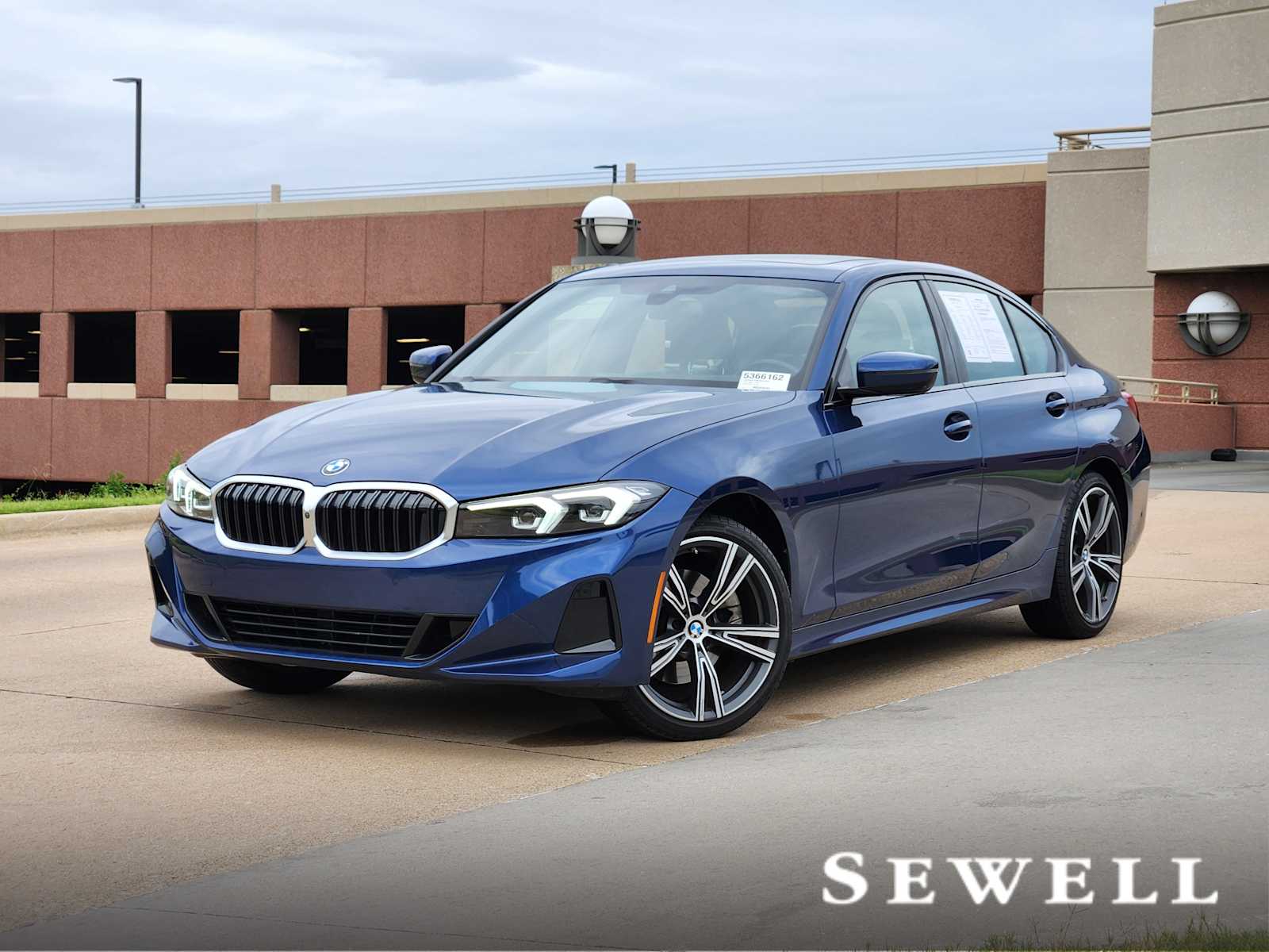 2023 BMW 3 Series 330i xDrive