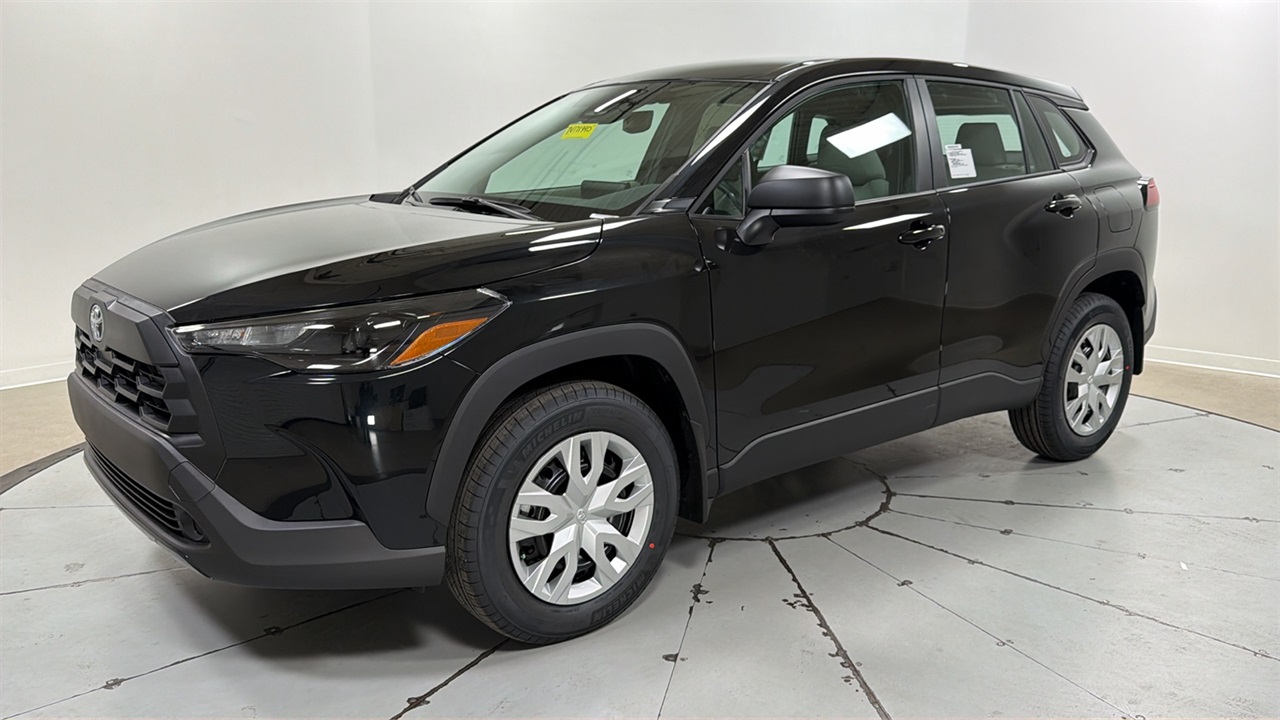 2026 Toyota Corolla Cross L's photo
