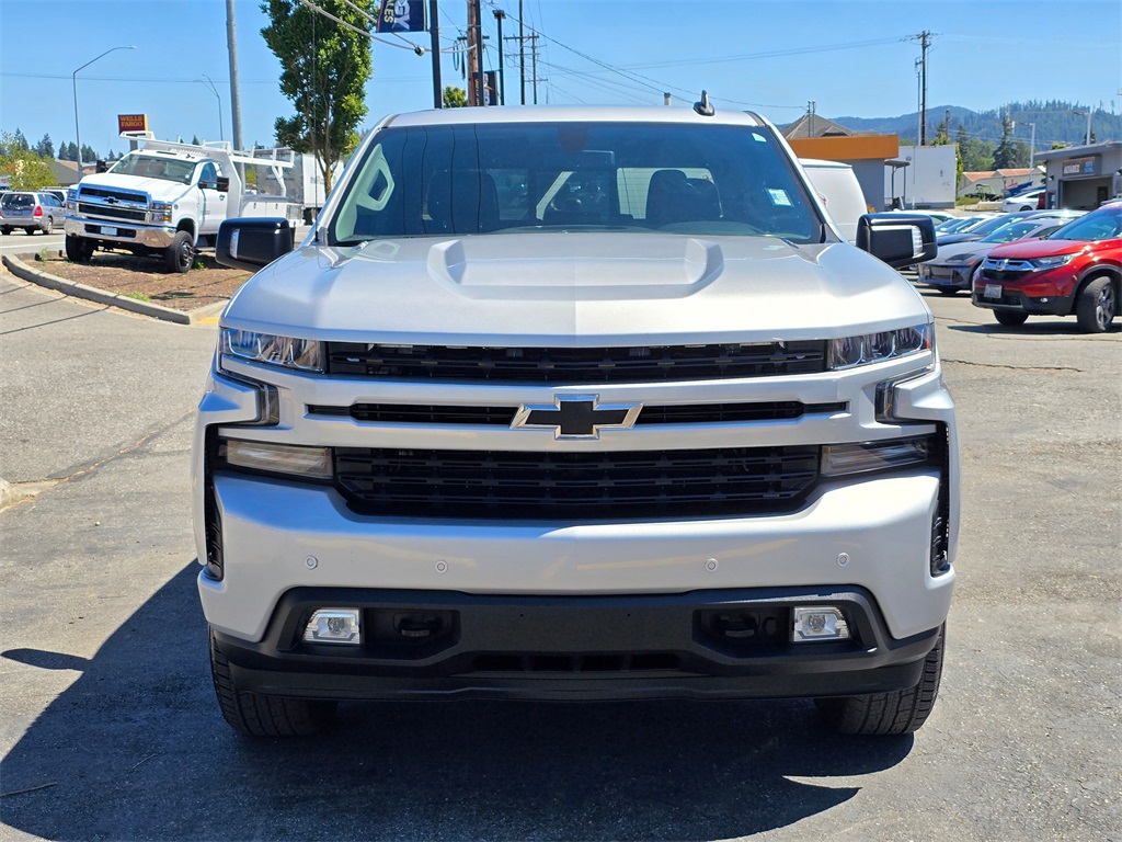 2020 Chevrolet Silverado 1500 RST photo 2