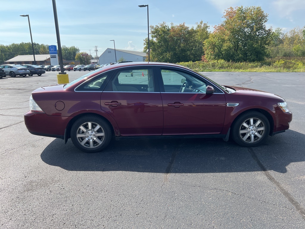 2008 Ford Taurus SEL photo 15