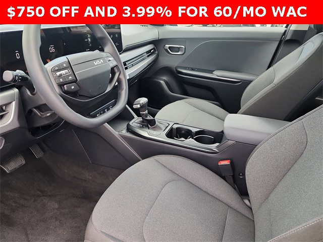 2025 Kia K4 LXS photo 9