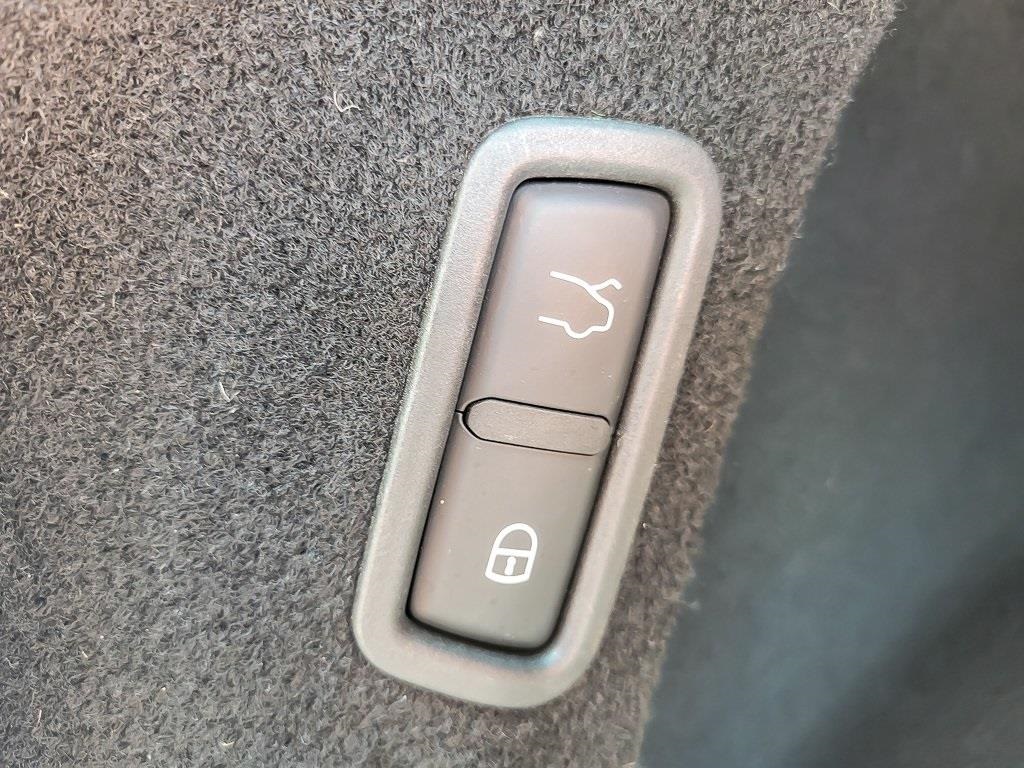 2022 MASERATI LEVANTE - Image 20