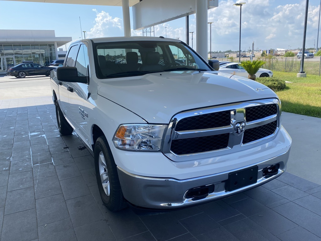 2023 Ram 1500 Classic Tradesman photo 3