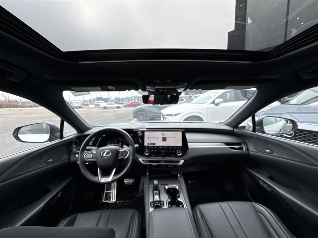 2024 LEXUS RX - Image 20