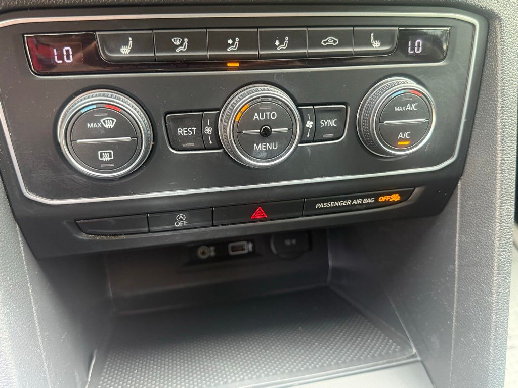 2019 Volkswagen Atlas SE photo 12