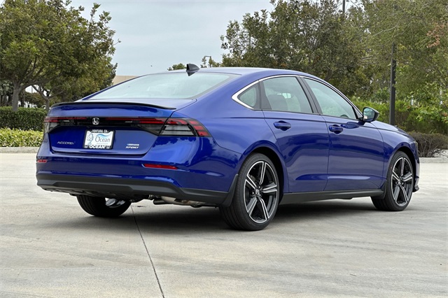 2025 Honda Accord Hybrid Sport photo 3
