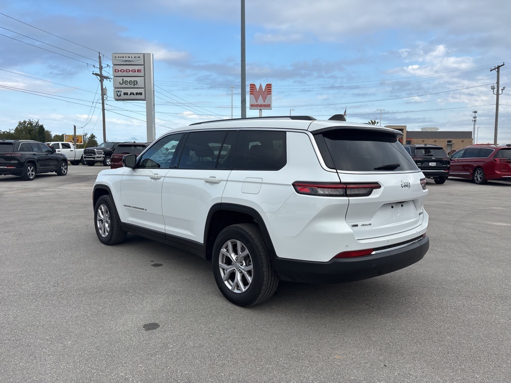 2022 Jeep Grand Cherokee Limited photo 4