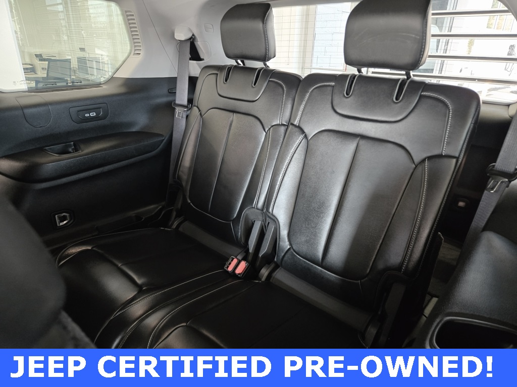 2021 Jeep Grand Cherokee Limited photo 18