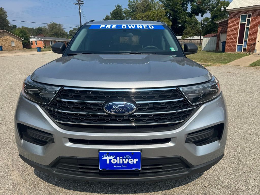 2023 Ford Explorer XLT photo 7