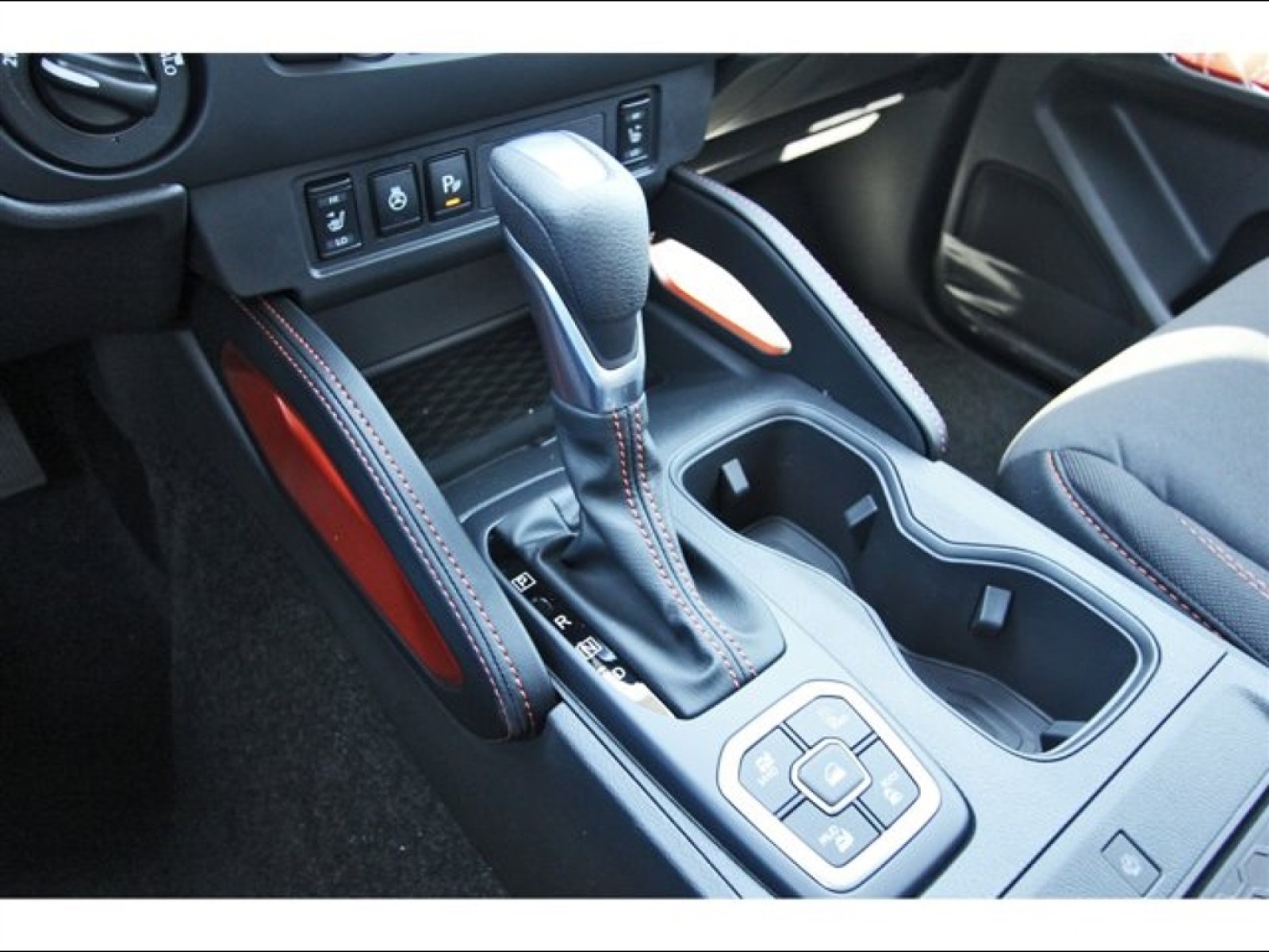 2026 Nissan Frontier Crew Cab PRO-4X® Gray at Robbins Nissan