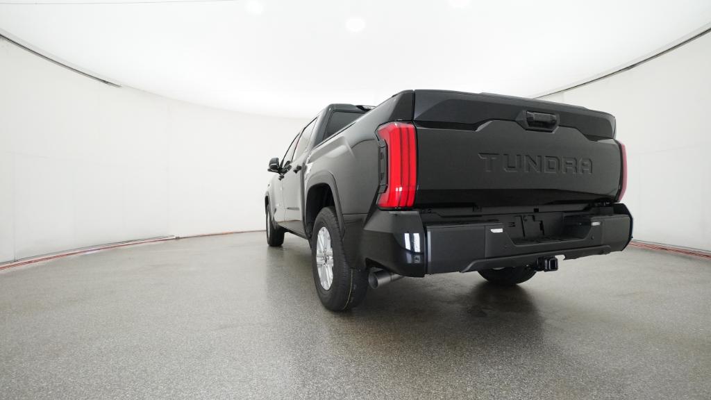 2026 Toyota Tundra SR5 CrewMax photo 15
