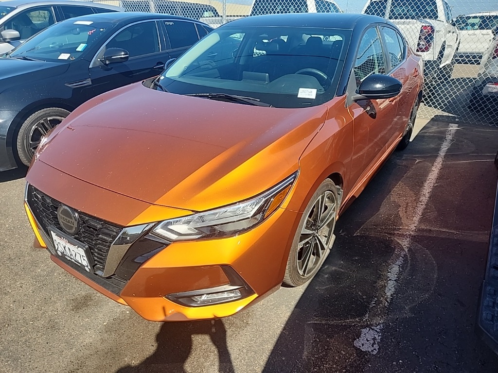 2021 Nissan Sentra SR photo 3