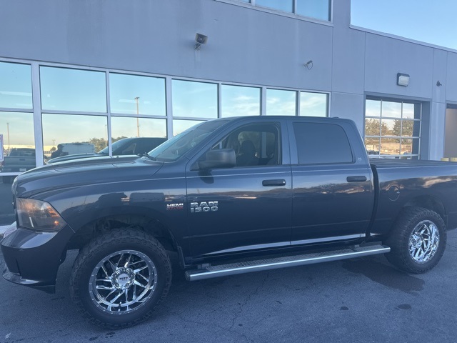 2015 Ram 1500 Express photo 3