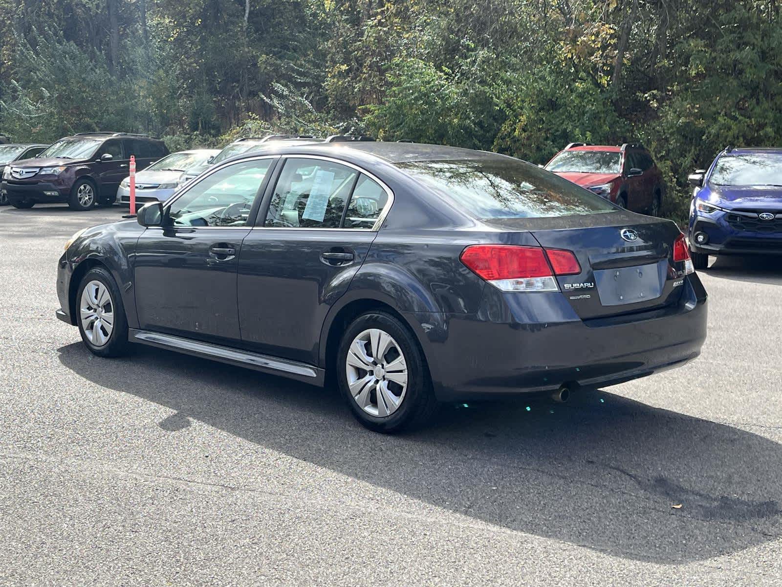 2013 Subaru Legacy 2.5i photo 3