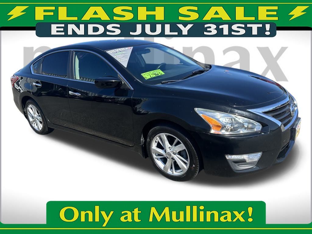 Used 2013 Nissan Altima Sedan SV with VIN 1N4AL3AP4DN463198 for sale in Olympia, WA