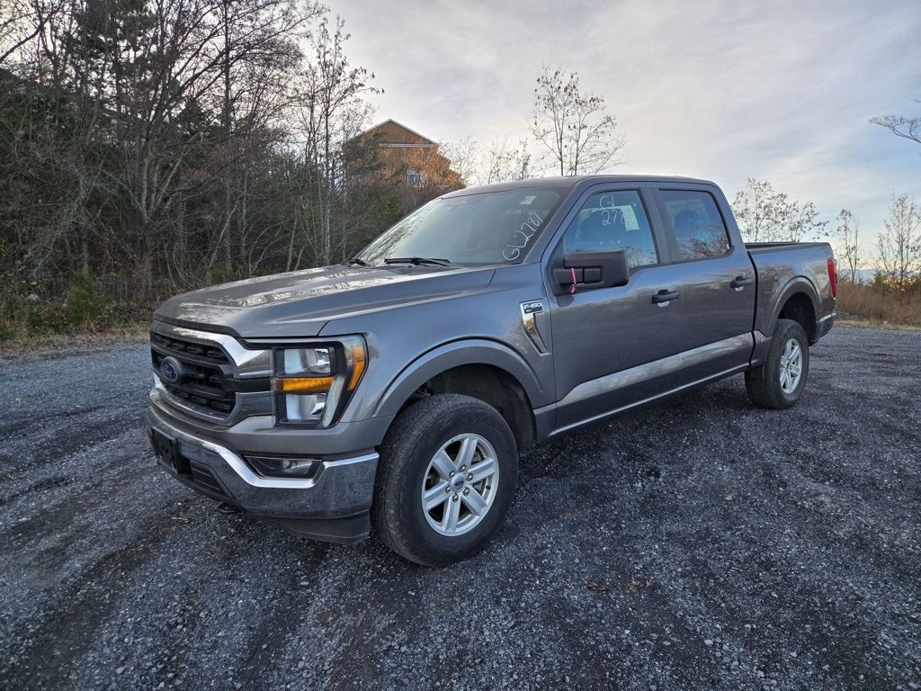 2023 Ford F-150 XLT photo 4