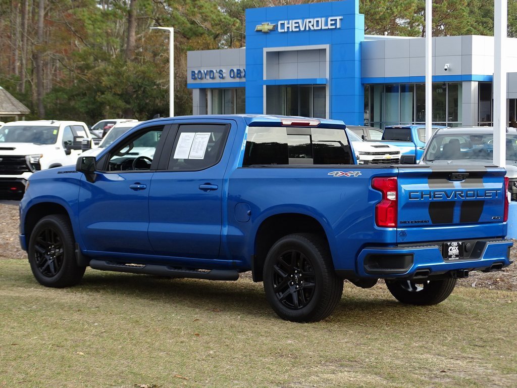 2022 Chevrolet Silverado 1500 RST photo 4