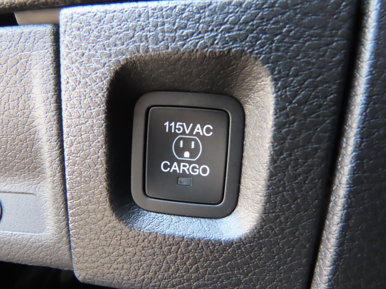 2026 Ram 2500 Laramie photo 39