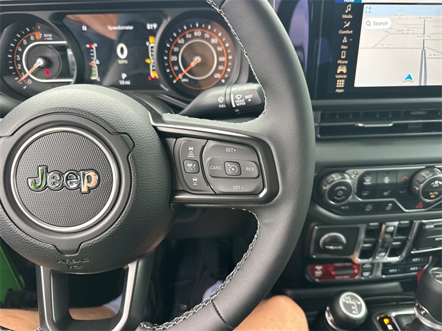 2025 Jeep Gladiator Rubicon photo 37