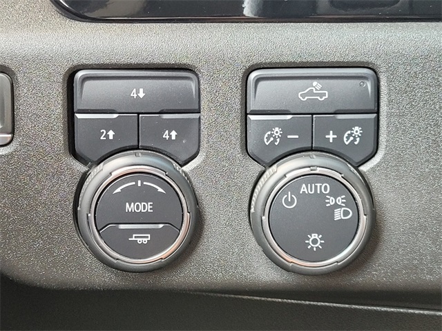 2024 Chevrolet Silverado 2500HD LT photo 27